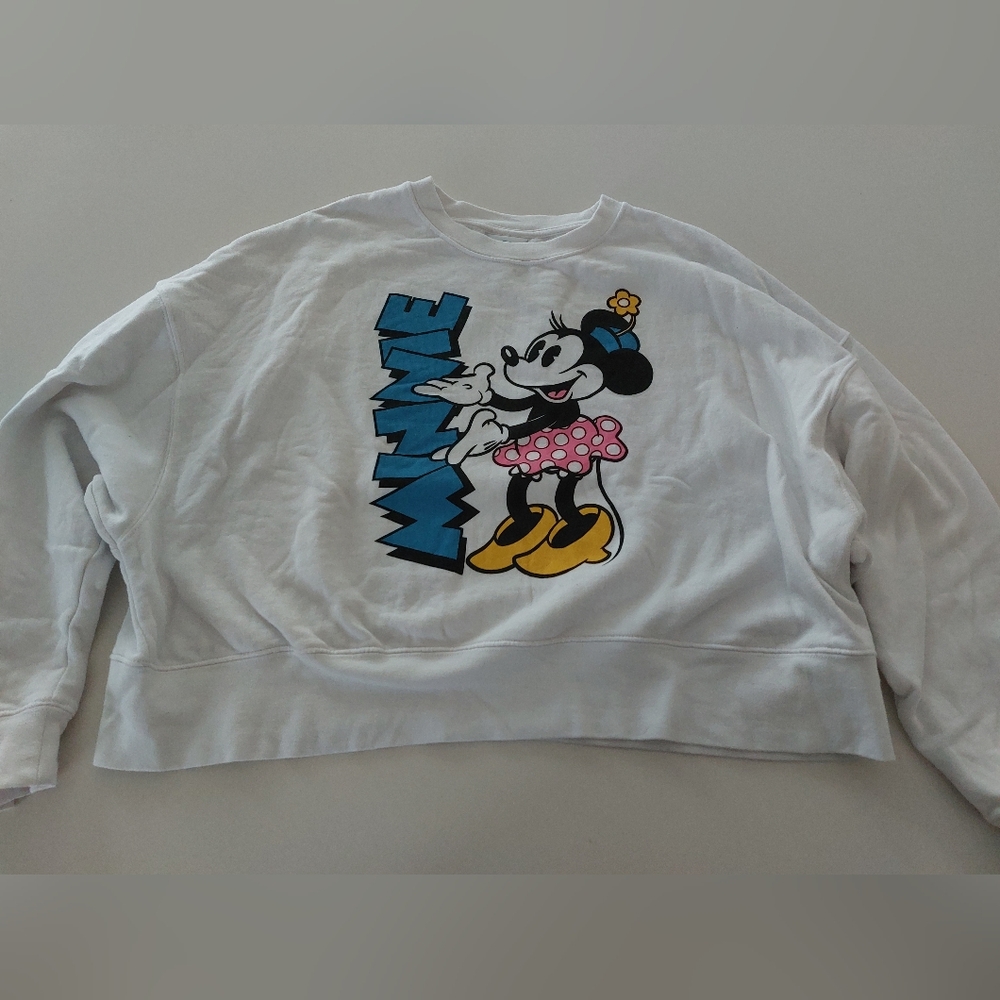 NWOT Minnie Sweatshirt